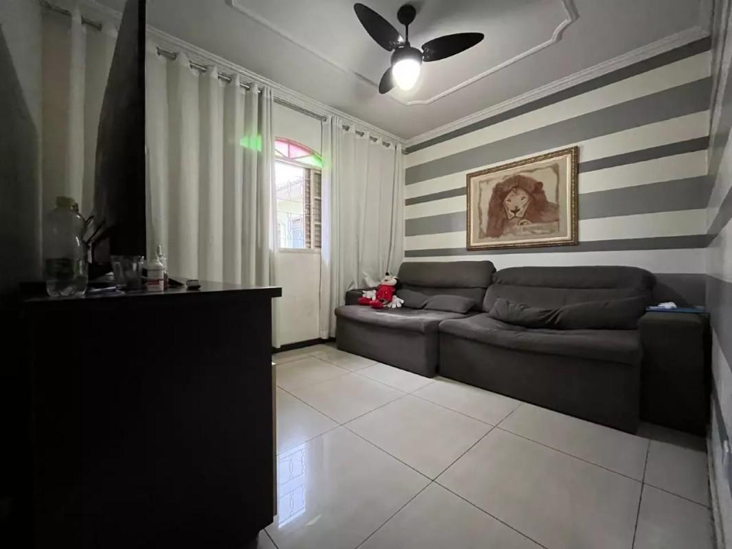 Casa, Santa Helena, 3 Quartos, 2 Vagas, 1 Suíte