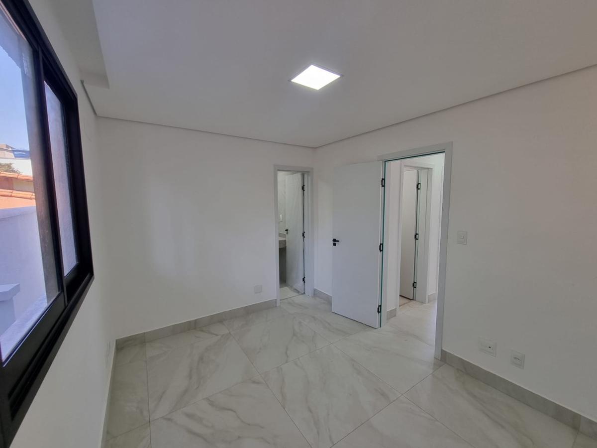 Casa, Planalto, 3 Quartos, 2 Vagas, 1 Suíte