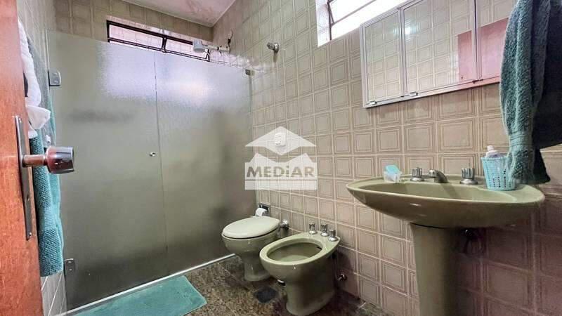 Casa, Comiteco, 4 Quartos, 3 Vagas, 2 Suítes