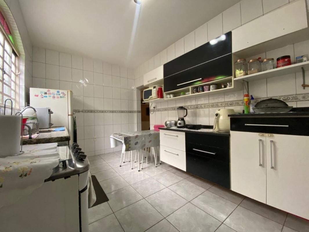 Casa, Itatiaia, 3 Quartos, 4 Vagas, 1 Suíte