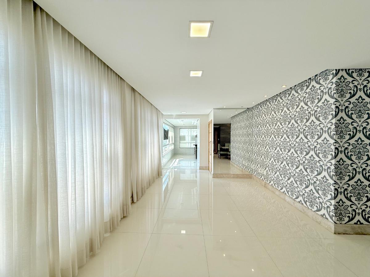 Apartamento, São José, 4 Quartos, 4 Vagas, 2 Suítes