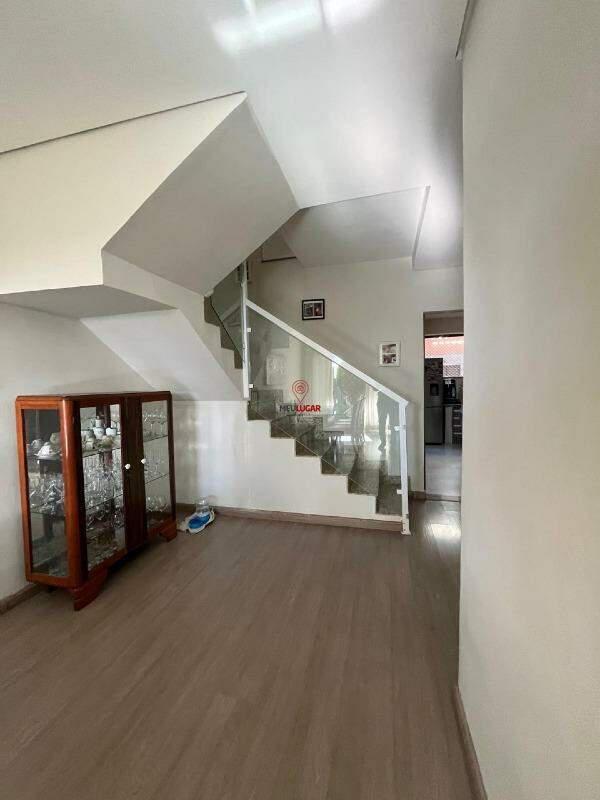 Casa, Teixeira Dias, 3 Quartos, 2 Vagas, 1 Suíte