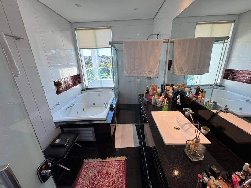 Casa, Bandeirantes (pampulha), 4 Quartos, 6 Vagas, 3 Suítes
