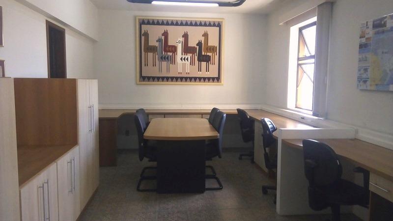 Sala, Barro Preto, 0 Quarto, 0 Vaga