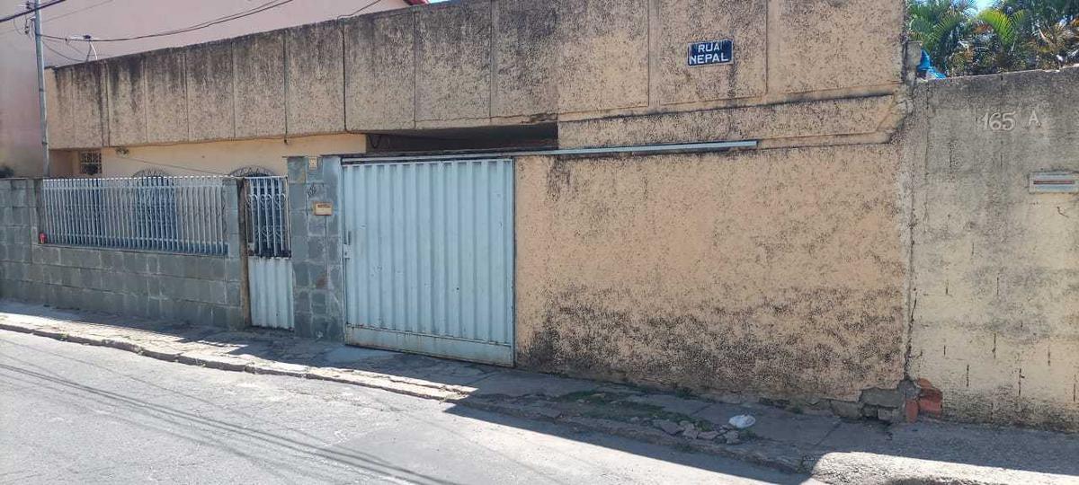 Casa, Betânia, 3 Quartos, 2 Vagas, 1 Suíte