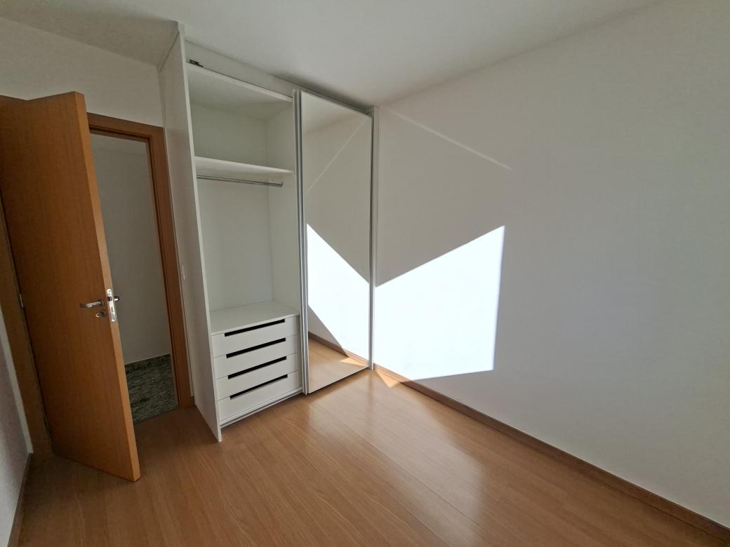 Apartamento, Funcionários, 2 Quartos, 2 Vagas, 1 Suíte