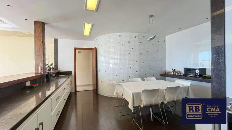 Casa, Mangabeiras, 4 Quartos, 4 Vagas, 2 Suítes