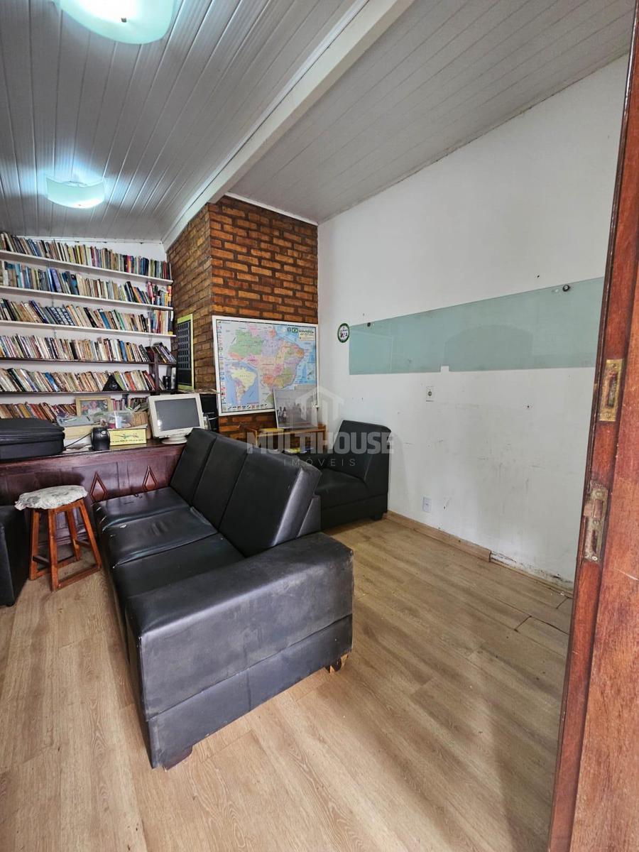 Casa, Itapoã, 3 Quartos, 2 Vagas, 1 Suíte