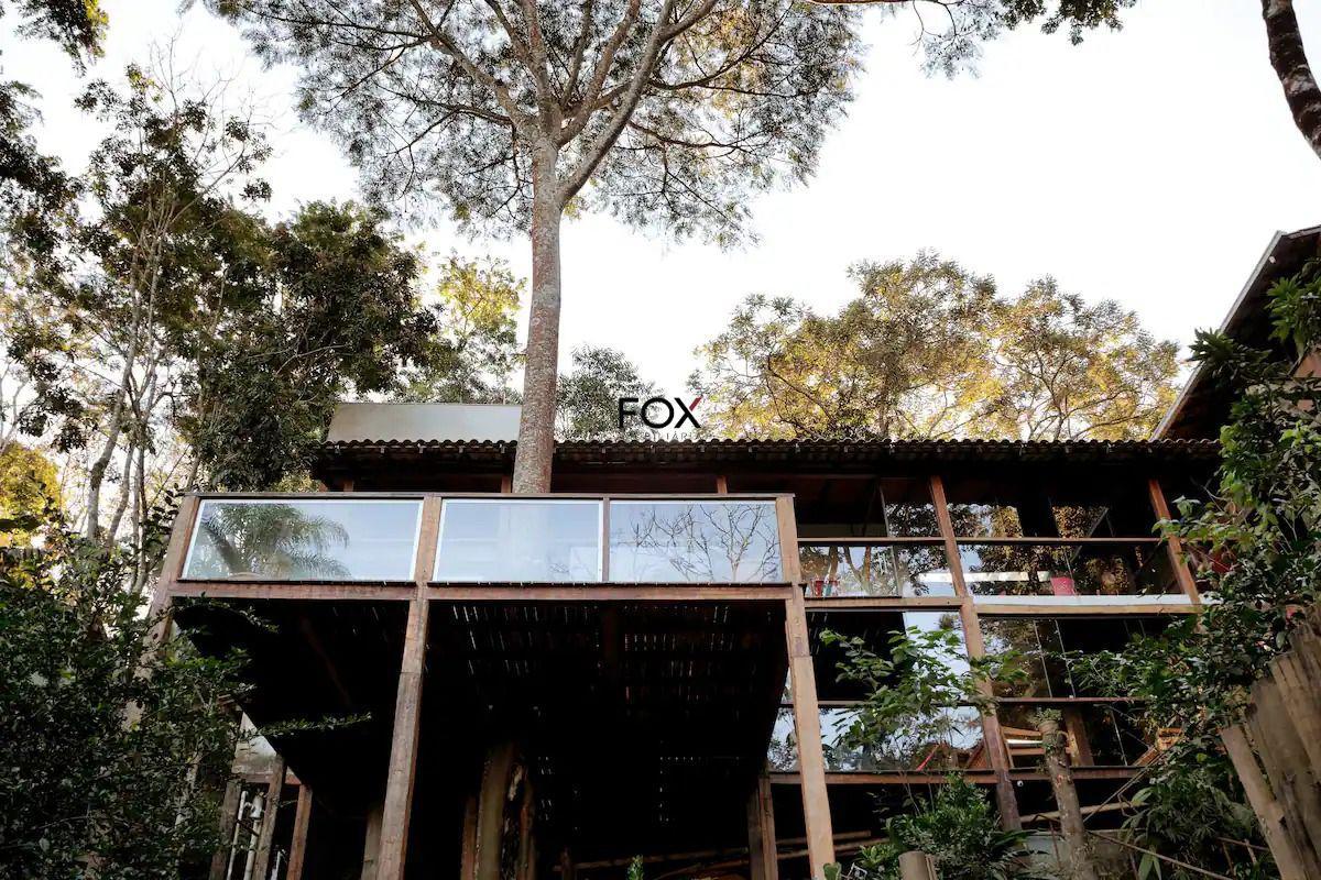 Casa, São Sebastião das Águas Claras, 4 Quartos, 8 Vagas, 2 Suítes