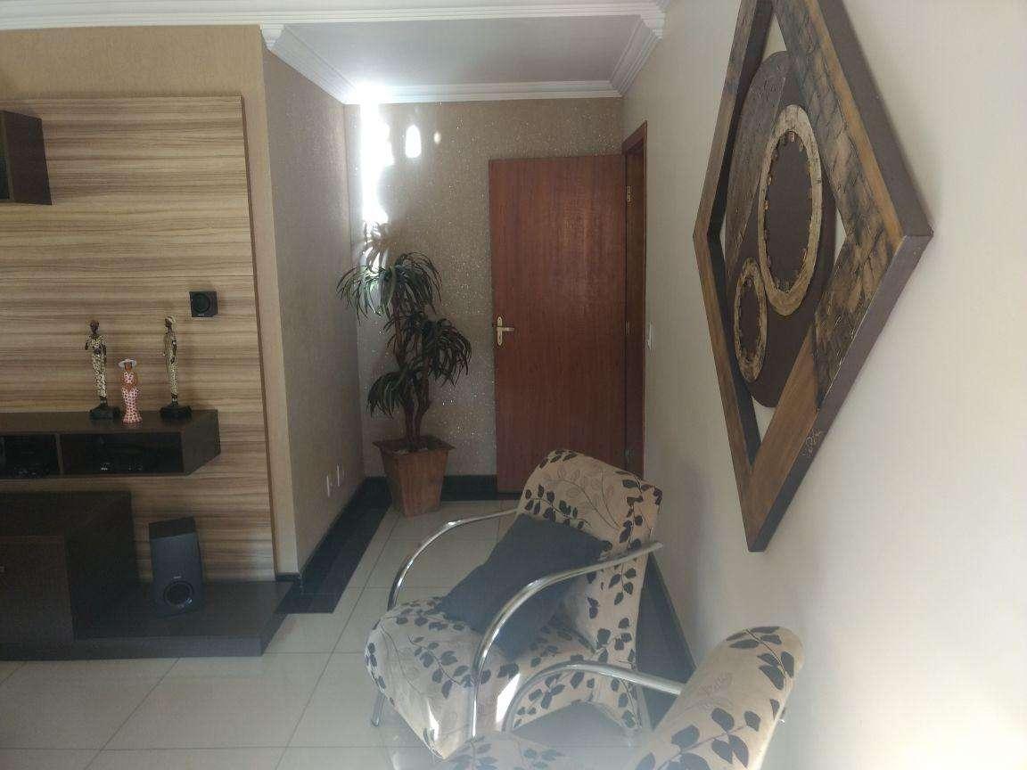 Casa, Jardim Leblon, 5 Quartos, 3 Vagas, 1 Suíte