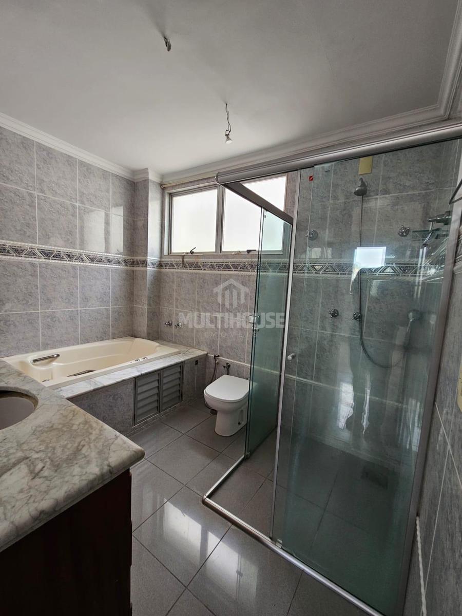 Apartamento, Jaraguá, 4 Quartos, 4 Vagas, 1 Suíte