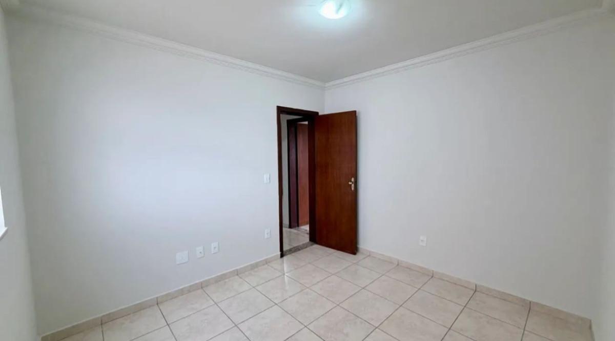 Apartamento, Três Barras, 2 Quartos, 1 Vaga