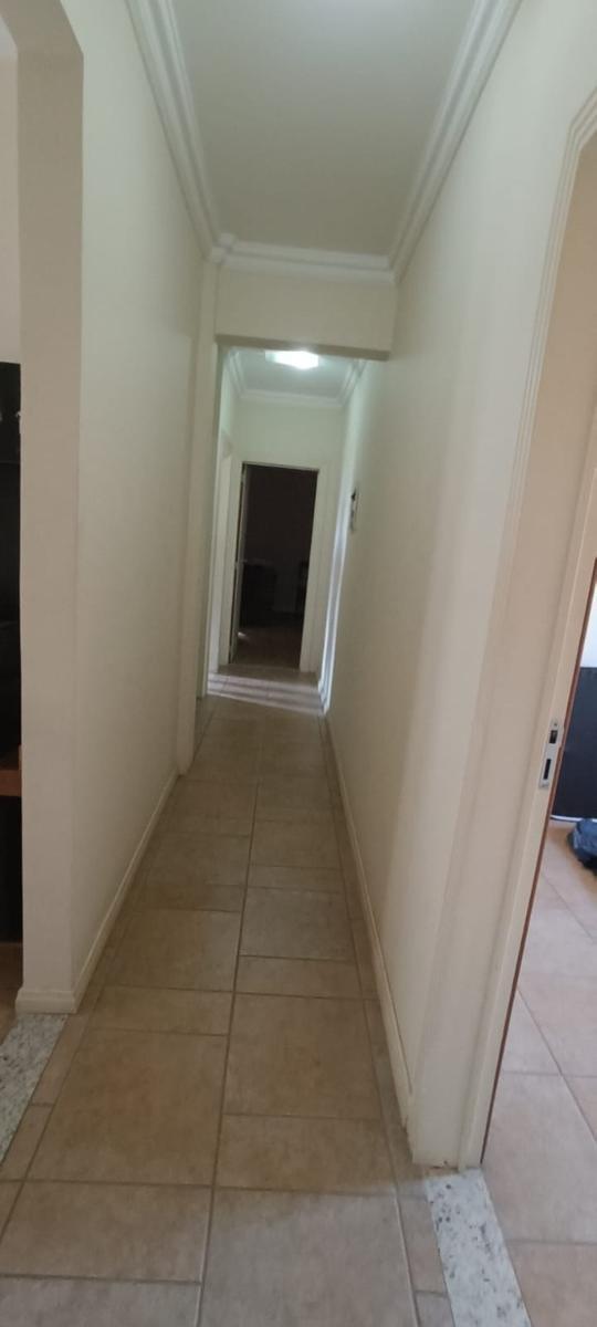 Casa, Casa Amarela, 5 Quartos, 40 Vagas, 5 Suítes