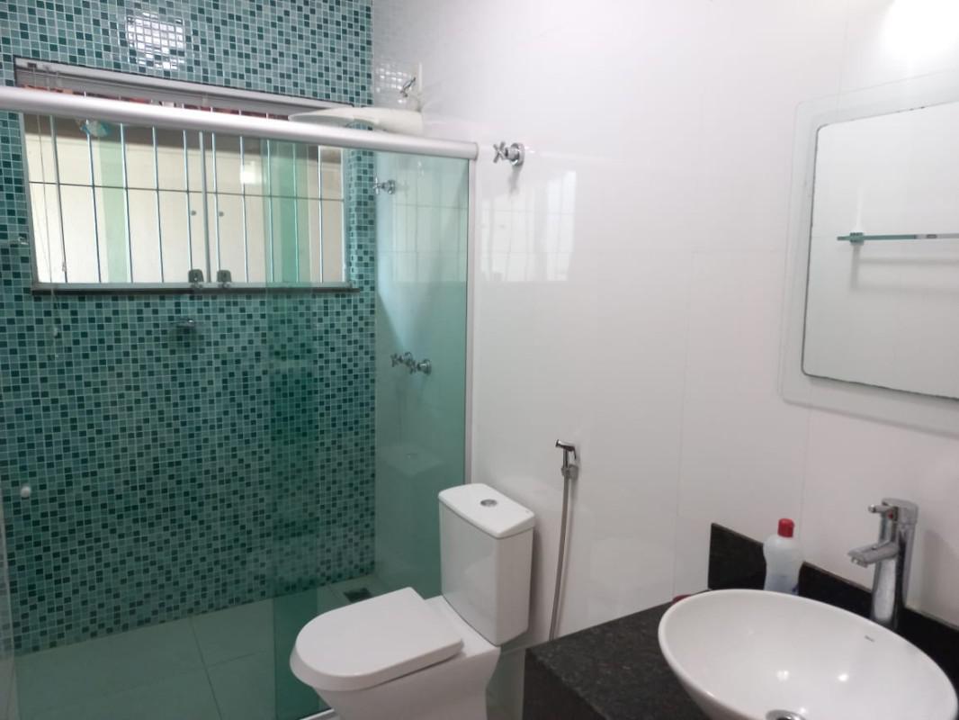 Casa, Planalto, 3 Quartos, 3 Vagas, 1 Suíte