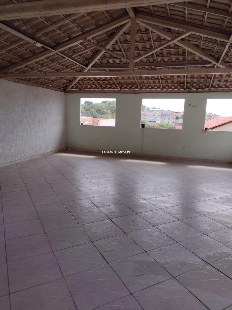 Casa, Oitis, 3 Quartos, 4 Vagas, 1 Suíte