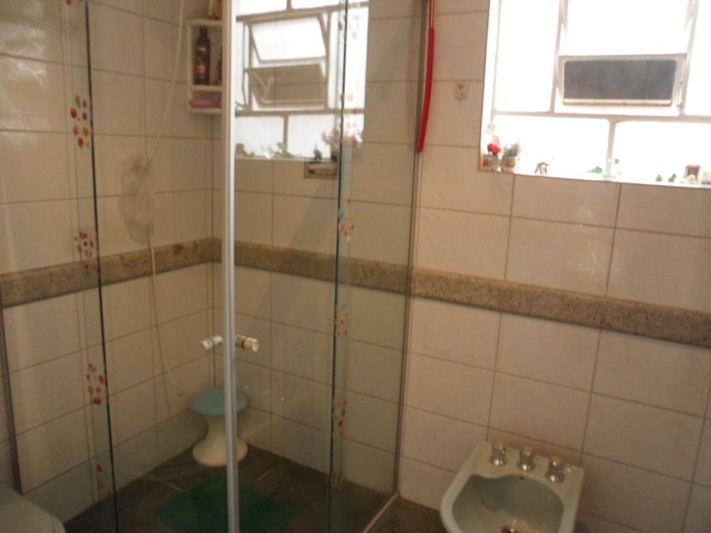 Casa, Barroca, 5 Quartos, 2 Vagas, 1 Suíte