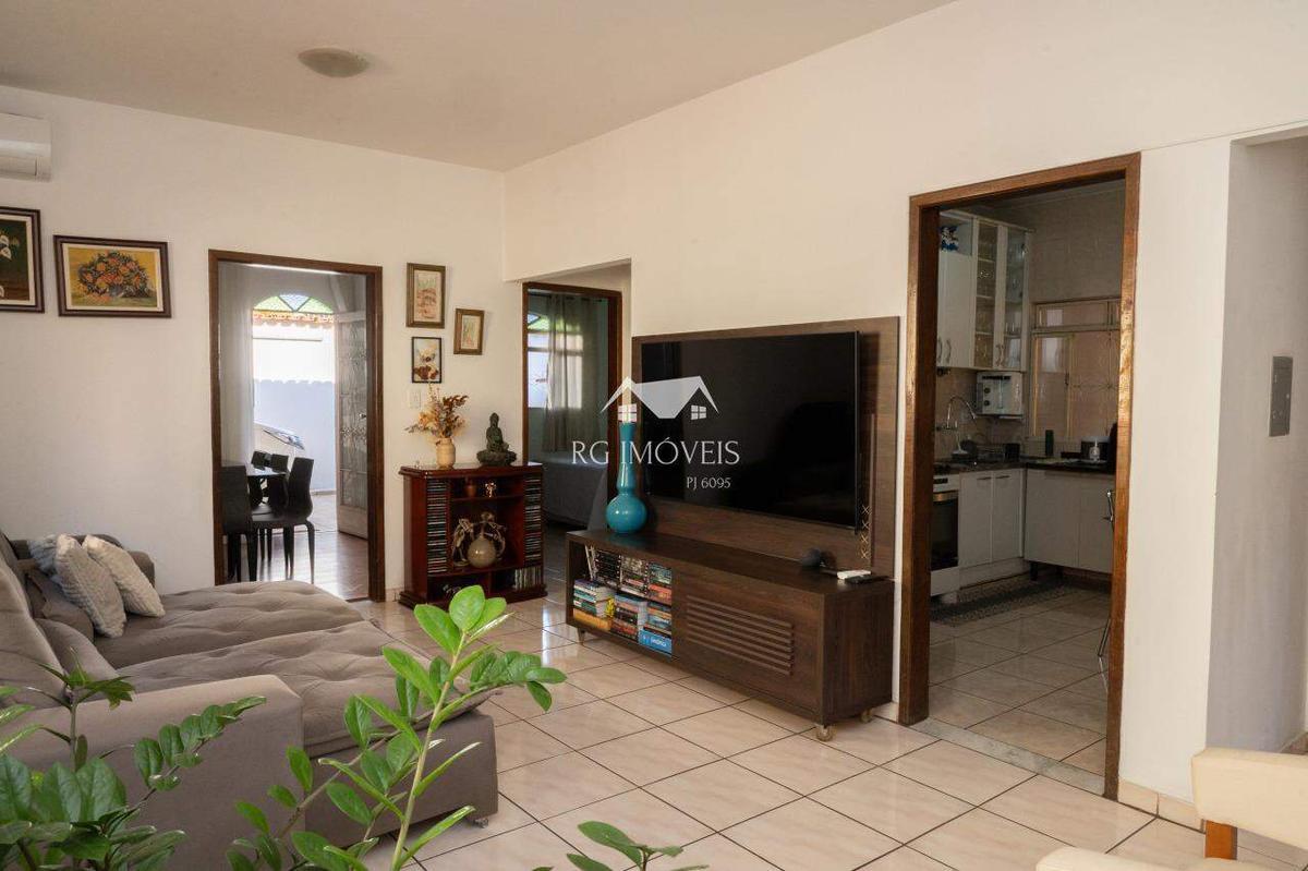 Casa, Diamante, 3 Quartos, 2 Vagas, 1 Suíte