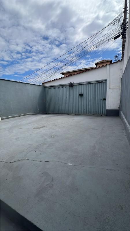 Casa, Fonte Grande, 2 Quartos, 0 Vaga