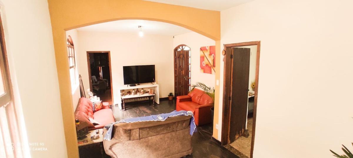 Casa, Dom Bosco, 3 Quartos, 2 Vagas