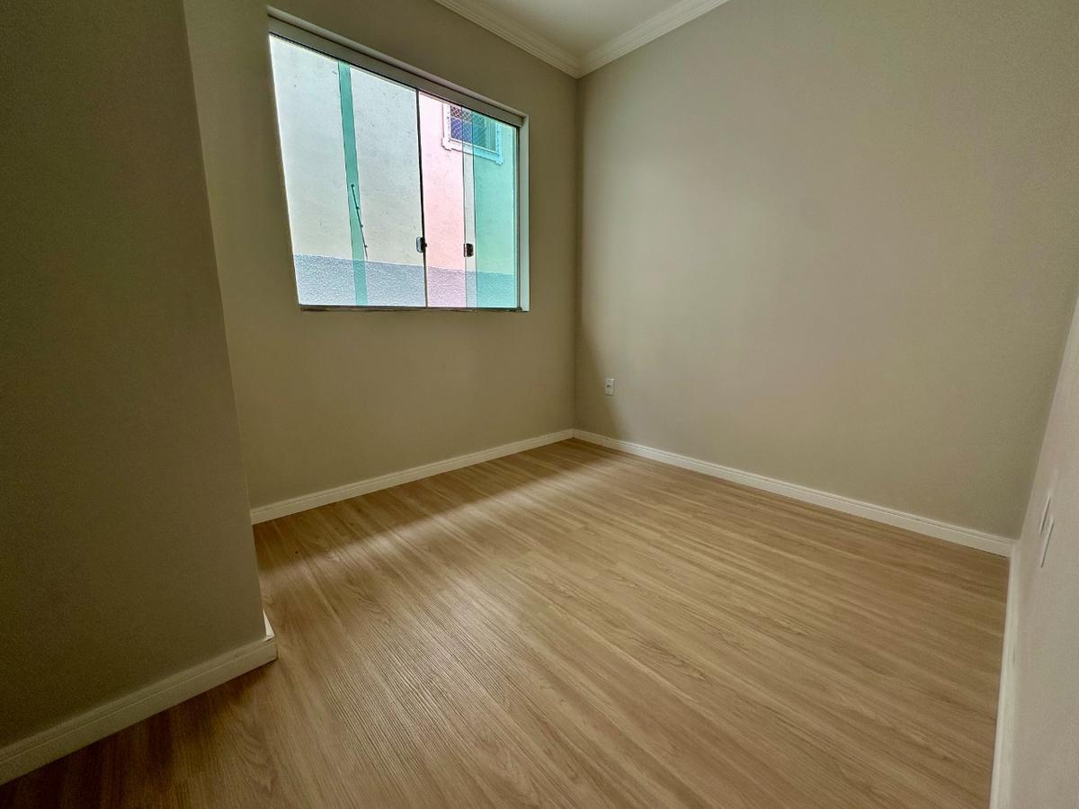 Casa, Planalto, 3 Quartos, 2 Vagas, 1 Suíte