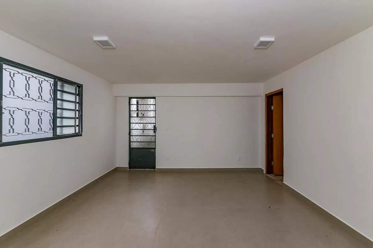 Casa, Palmeiras, 4 Quartos, 8 Vagas, 1 Suíte