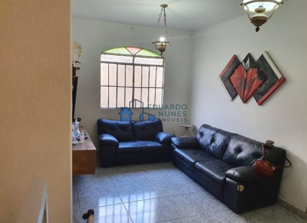 Casa, Sagrada Família, 4 Quartos, 2 Vagas