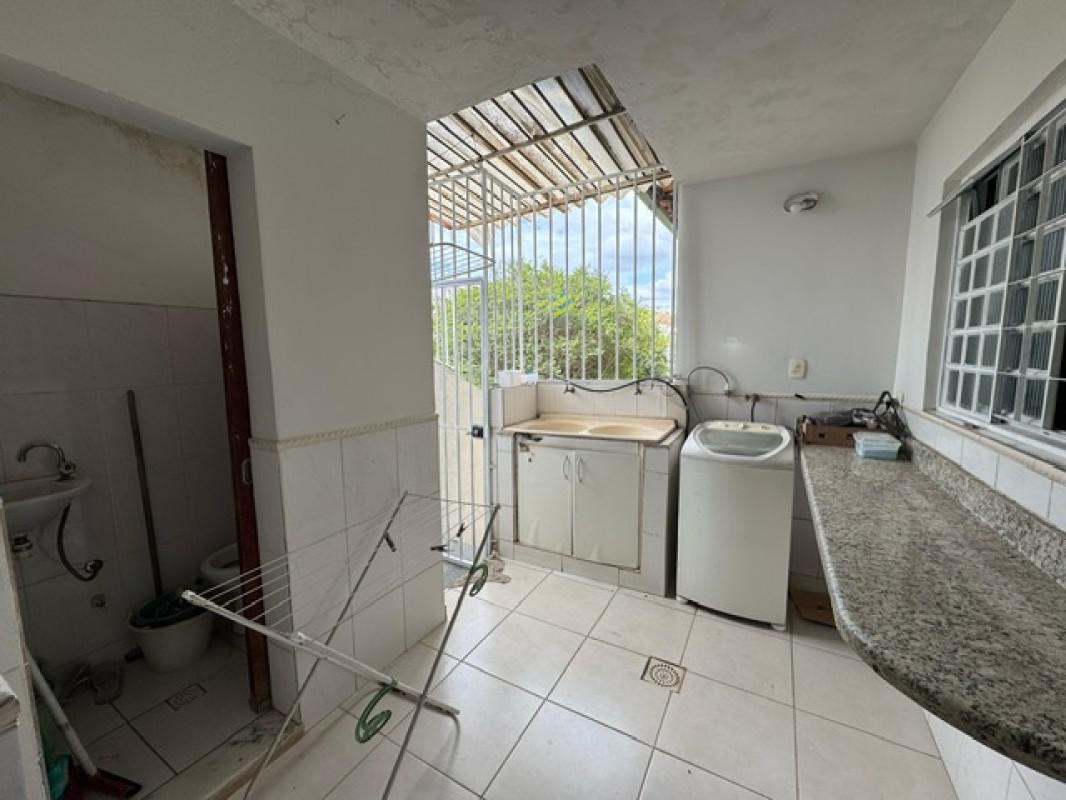 Casa, Inconfidência, 4 Quartos, 2 Vagas, 1 Suíte