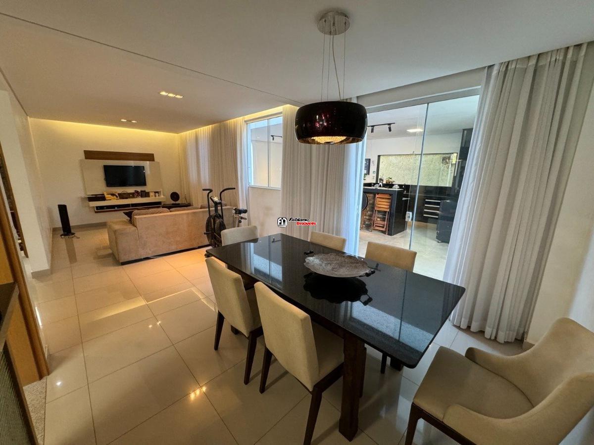 Casa, Garças, 3 Quartos, 4 Vagas, 2 Suítes