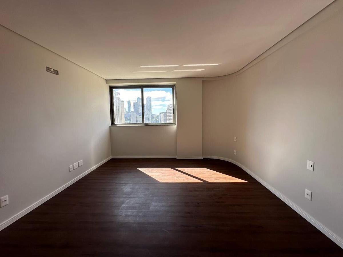 Apartamento, Vale do Sereno, 4 Quartos, 5 Vagas, 1 Suíte