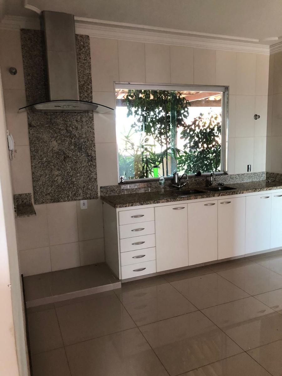 Casa, Novo Horizonte, 5 Quartos, 3 Vagas, 1 Suíte