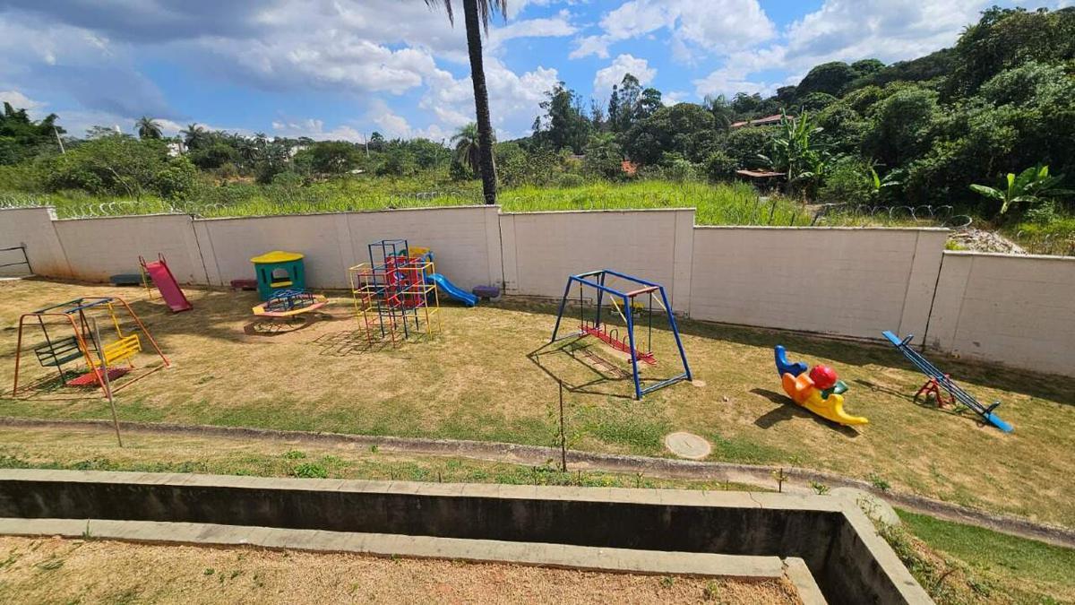 Apartamento, Vale das Amendoeiras, 2 Quartos, 1 Vaga