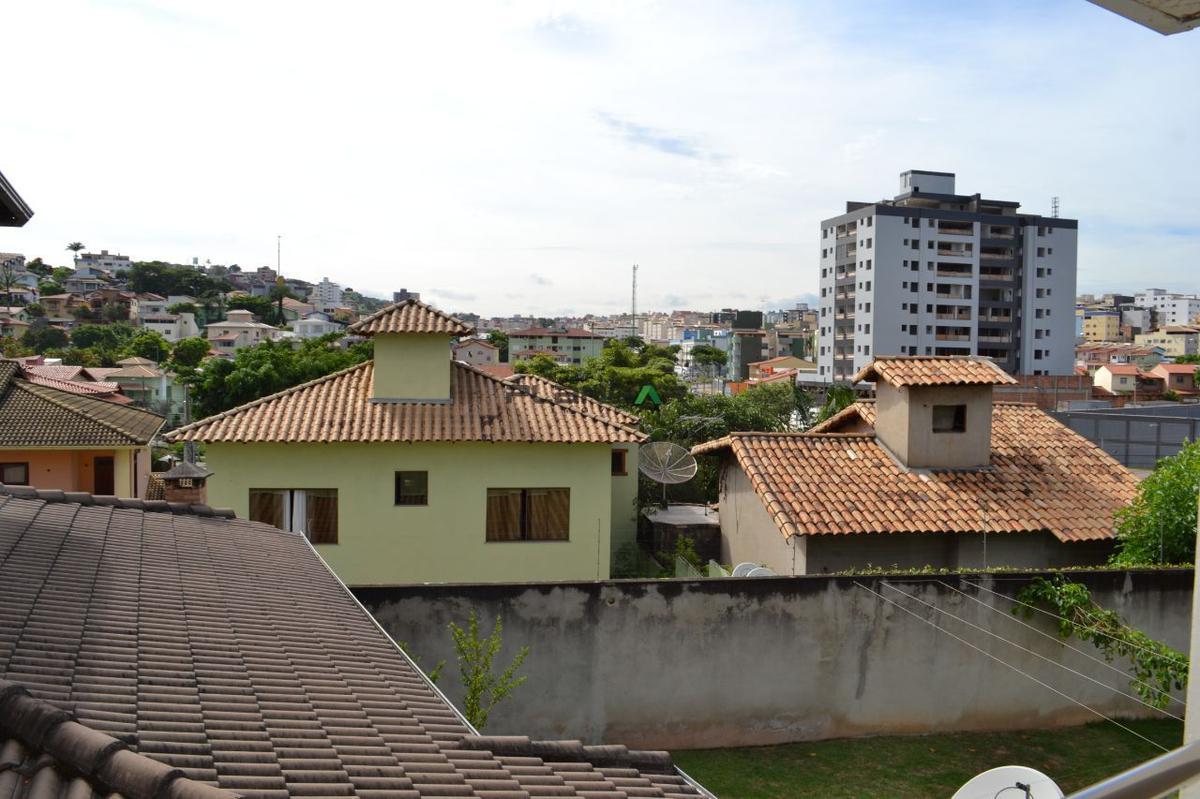 Casa, Jardim Riacho das Pedras, 4 Quartos, 5 Vagas, 1 Suíte
