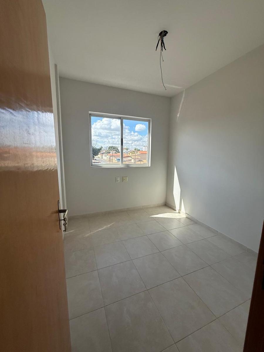 Apartamento, Bom Retiro, 2 Quartos, 1 Vaga, 1 Suíte
