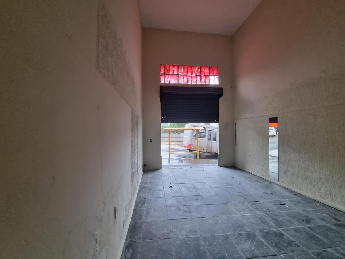 Andar, Petrovale, 0 Quarto, 0 Vaga