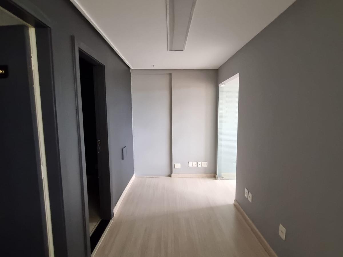 Sala, São Bento, 0 Quarto, 0 Vaga