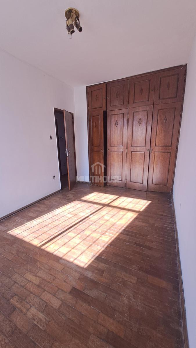 Casa, Itapoã, 2 Quartos, 6 Vagas, 1 Suíte
