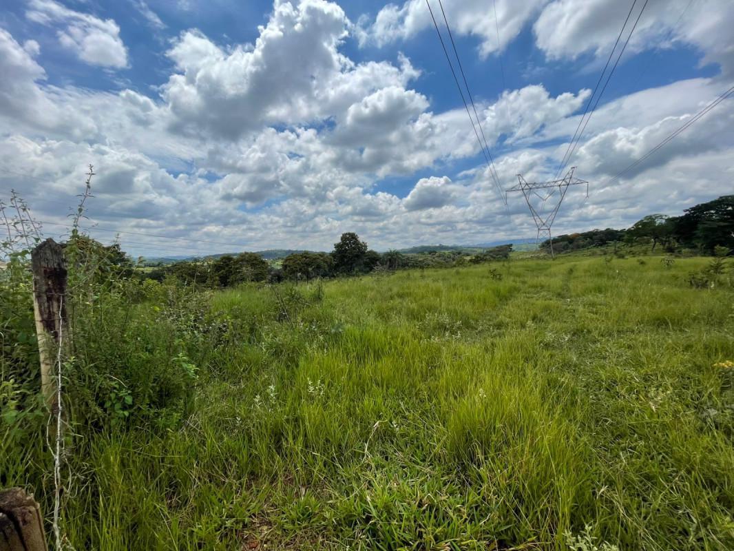 Fazenda, Centro, 8 Quartos, 0 Vaga