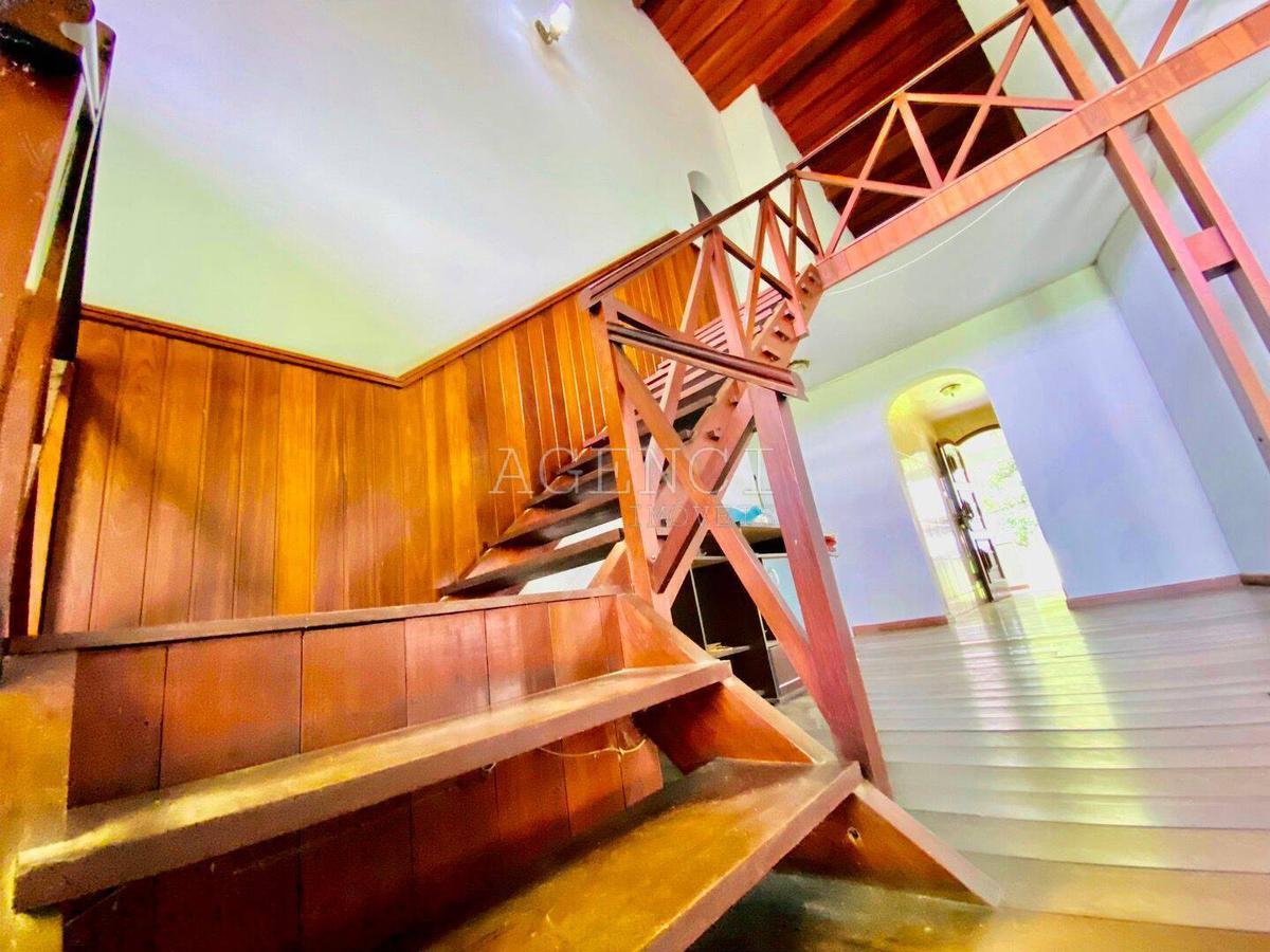 Casa, Bandeirantes (pampulha), 4 Quartos, 0 Vaga, 1 Suíte
