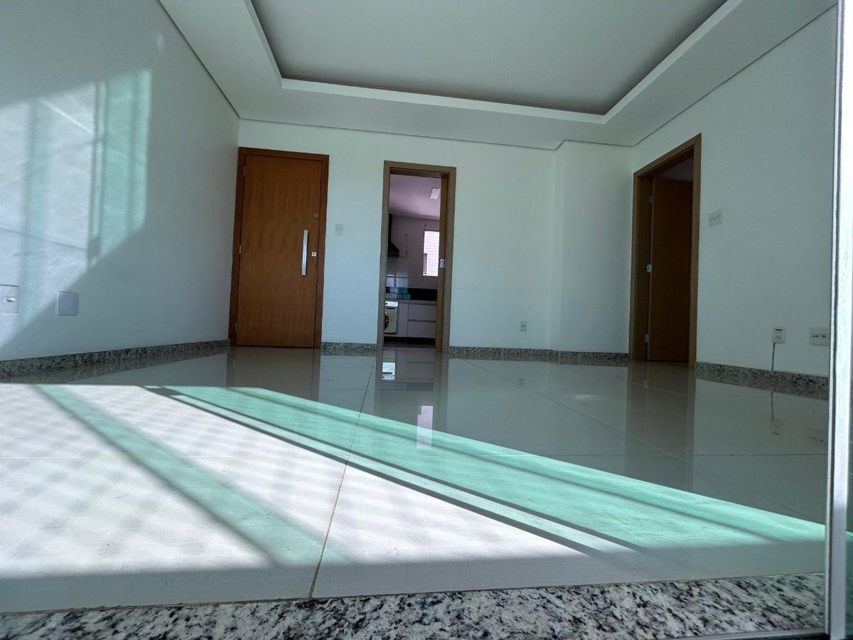 Apartamento, Castelo, 3 Quartos, 2 Vagas, 1 Suíte