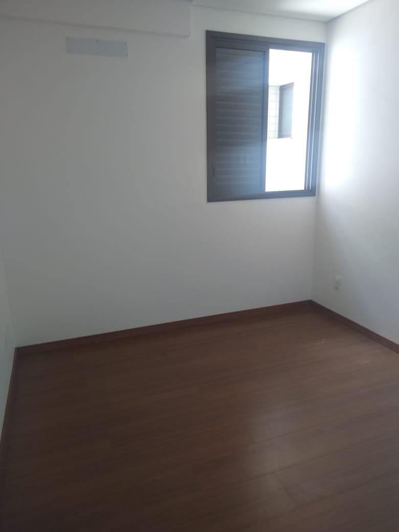 Apartamento, Calafate, 4 Quartos, 2 Vagas, 1 Suíte