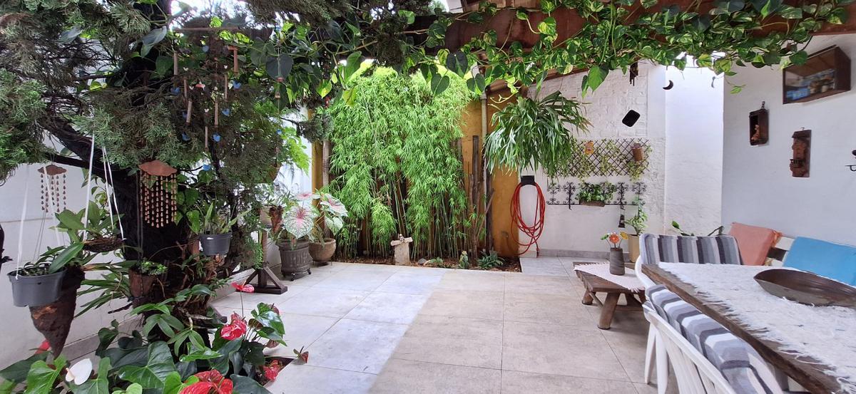 Casa, Tirol, 2 Quartos, 1 Vaga, 1 Suíte