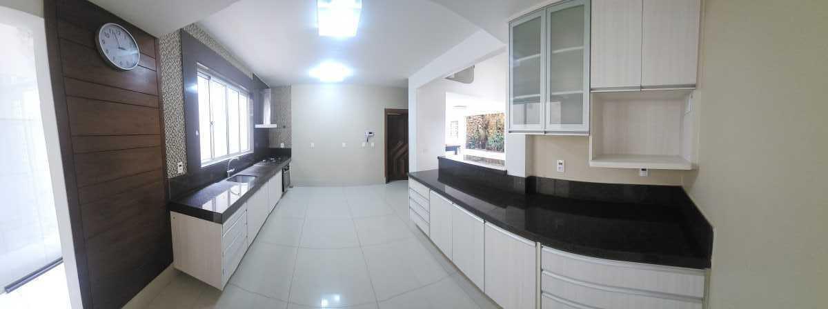 Casa, Fernão Dias, 5 Quartos, 4 Vagas, 5 Suítes