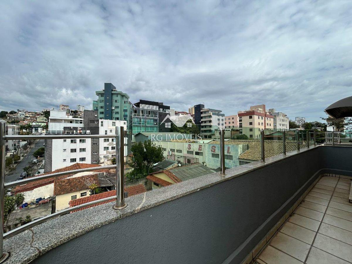 Cobertura, Barreiro, 3 Quartos, 2 Vagas, 1 Suíte