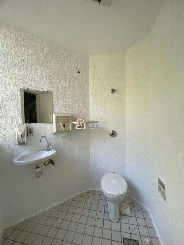 Sala, Lourdes