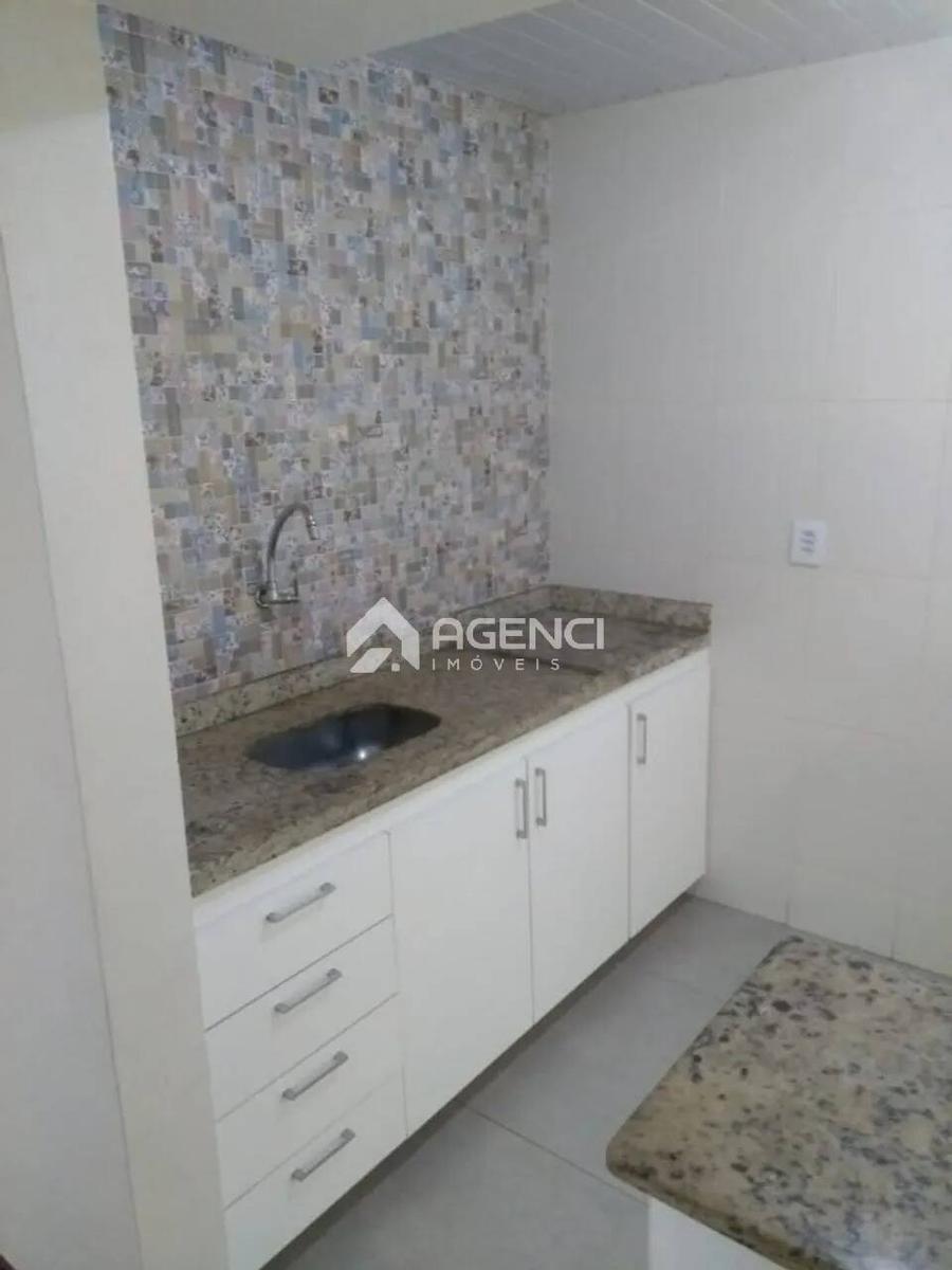 Apartamento, João Pinheiro, 3 Quartos, 0 Vaga, 0 Suíte