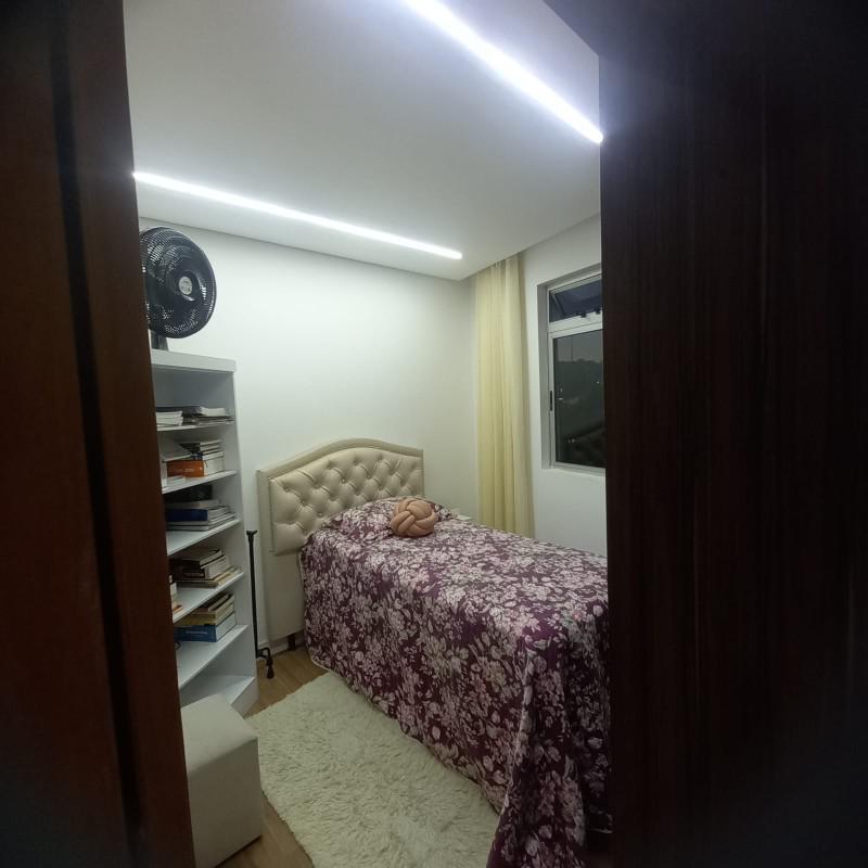 Cobertura, Inconfidentes, 4 Quartos, 3 Vagas, 1 Suíte