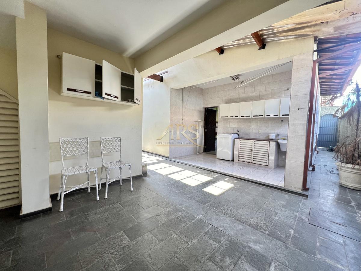 Casa, Brasiléia, 3 Quartos, 2 Vagas, 1 Suíte