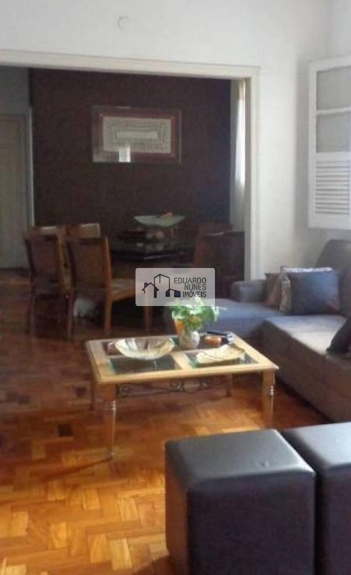Casa, Barro Preto, 8 Quartos, 2 Vagas, 3 Suítes