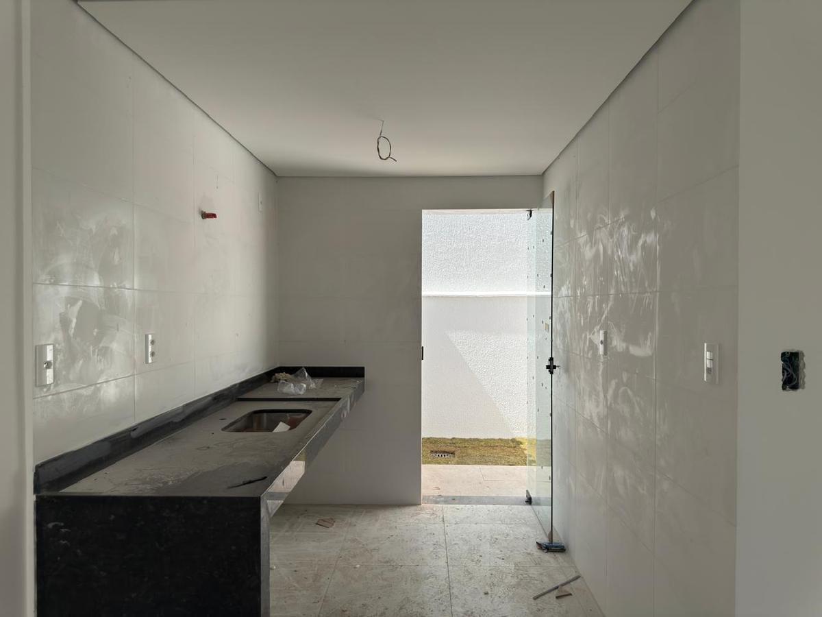 Casa, Santa Amélia, 2 Quartos, 1 Vaga, 2 Suítes