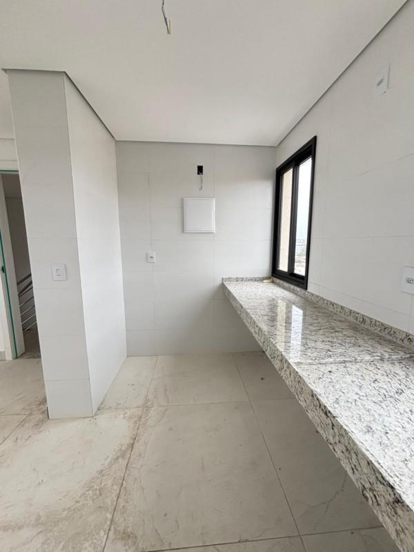 Cobertura, Santa Mônica, 2 Quartos, 1 Vaga, 2 Suítes